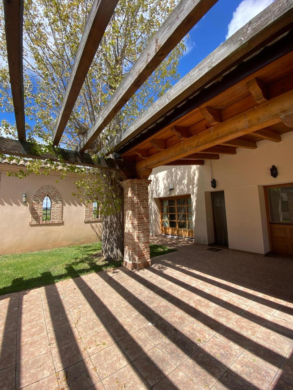 Casas Olmo Y Fresno Jardin Y Piscina A 17 Kilometros De Salamanca Luaran gambar