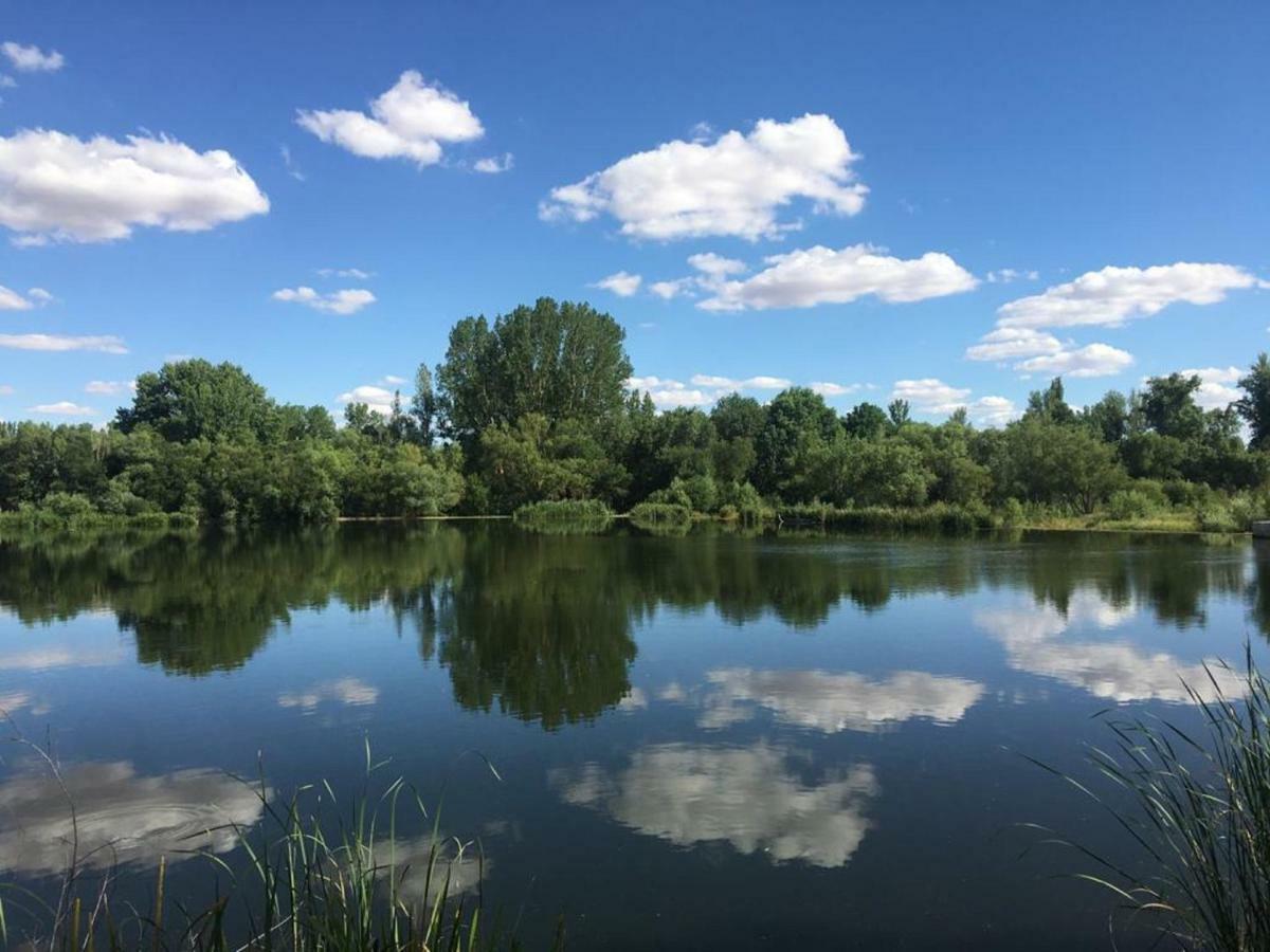 Casas Olmo Y Fresno Jardin Y Piscina A 17 Kilometros De Salamanca Luaran gambar